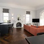 The Mary Maude Stone Cross Mansion Апартаменты Улверстон