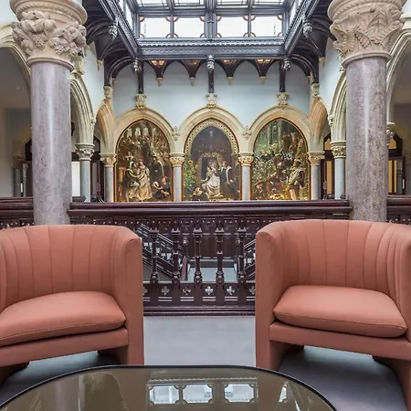 דירה The Mary Maude Stone Cross Mansion *