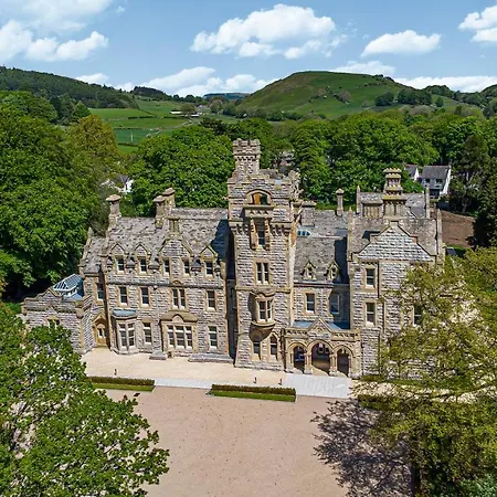The Mary Maude Stone Cross Mansion Apartment